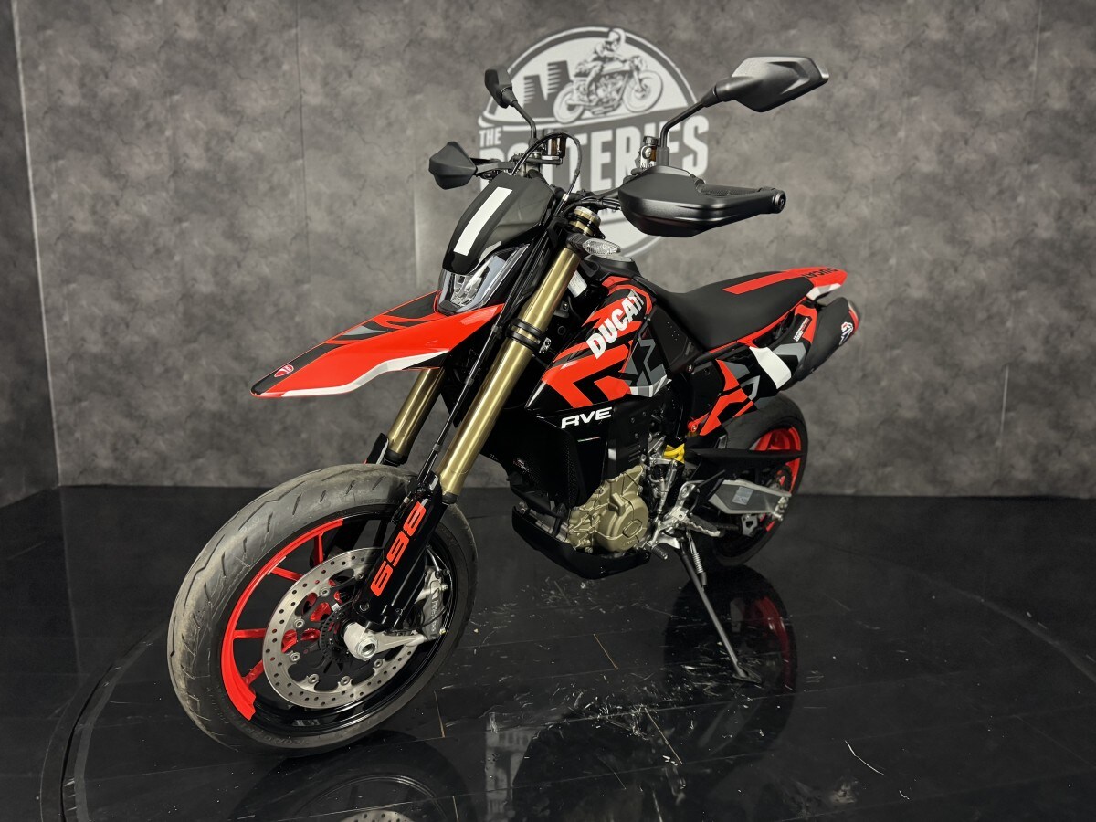 Used Ducati HYPERMOTARD 698 MONO 2024 for sale - 78396016: Photo 11