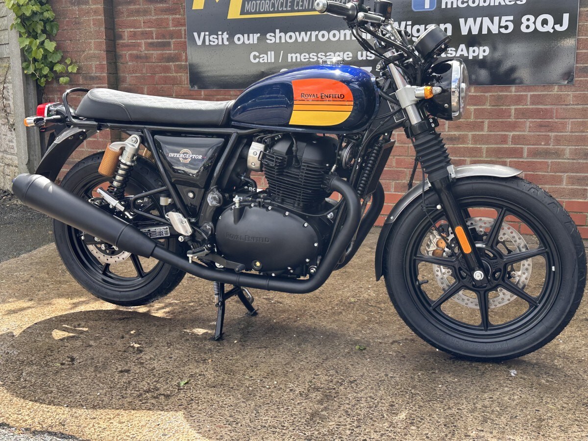 Used Royal Enfield Interceptor INT 650 Twin for sale - 78393237: Photo 2