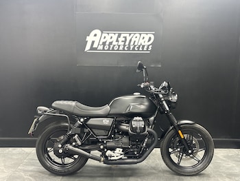 Used Moto Guzzi V7 IV STONE 2024 for sale - bike-79033267: Photo