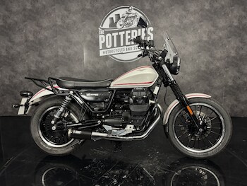 Used Moto Guzzi V9 ROAMER 2018 for sale - bike-78594072: Photo