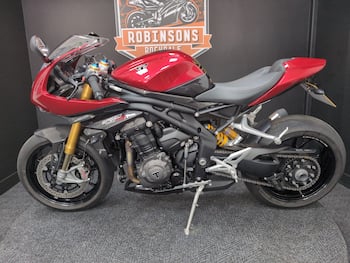 Used Triumph SPEED TRIPLE 1200 RR 2022 for sale - bike-79725321: Photo