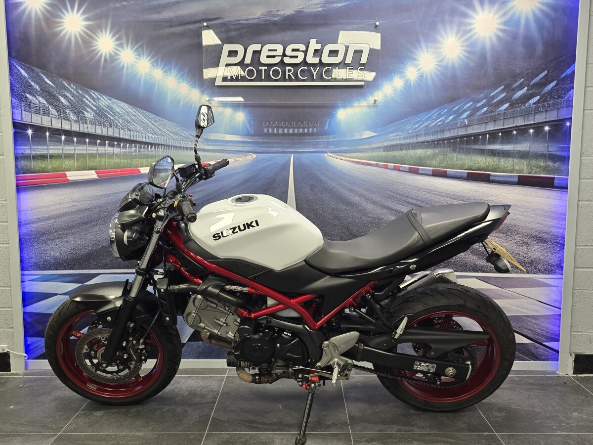 Used Suzuki SV 650 AM2 2022 for sale - 78394125: Photo 4
