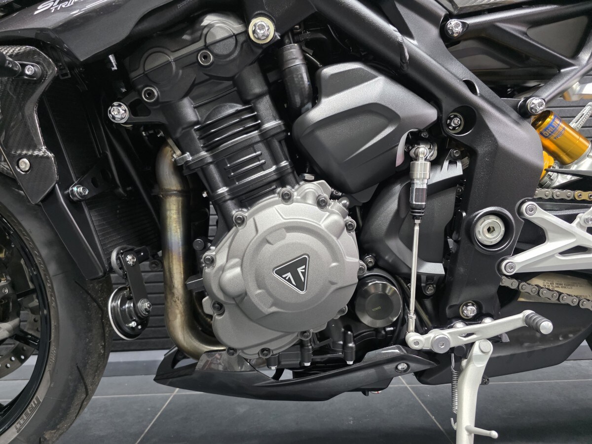 Used Triumph SPEED TRIPLE 1200 RR 2022 for sale - 78394290: Photo 11