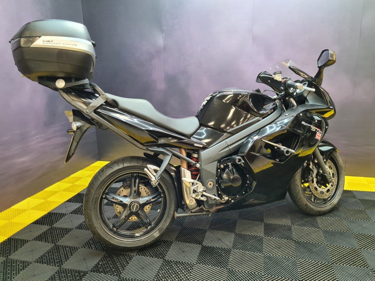 Used Triumph SPRINT ST 1050 2011 for sale - 78659962: Photo 12