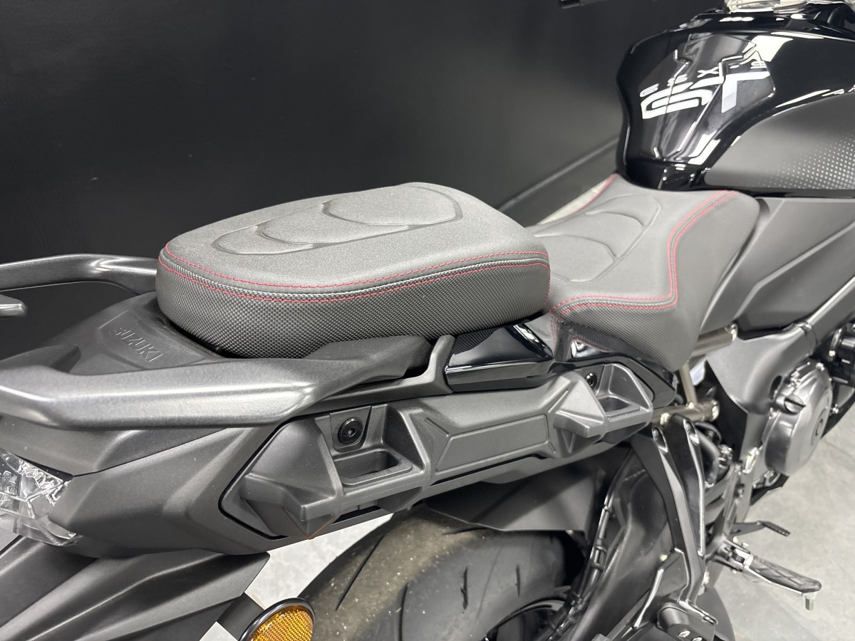 Used Suzuki GSX-S1000 GT 2024 for sale - 78395181: Photo 9