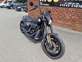Used Harley-Davidson FXDR SOFTAIL 114 1868 19 2019 for sale - bike-78394736: Photo