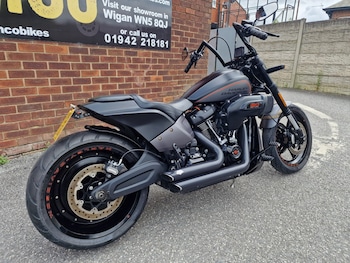 Used Harley-Davidson FXDR SOFTAIL 114 1868 19 2019 for sale - bike-78394736: Photo