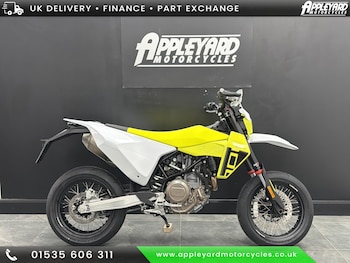 Used Husqvarna 701 supermoto undefined for sale - bike-78395622: Photo