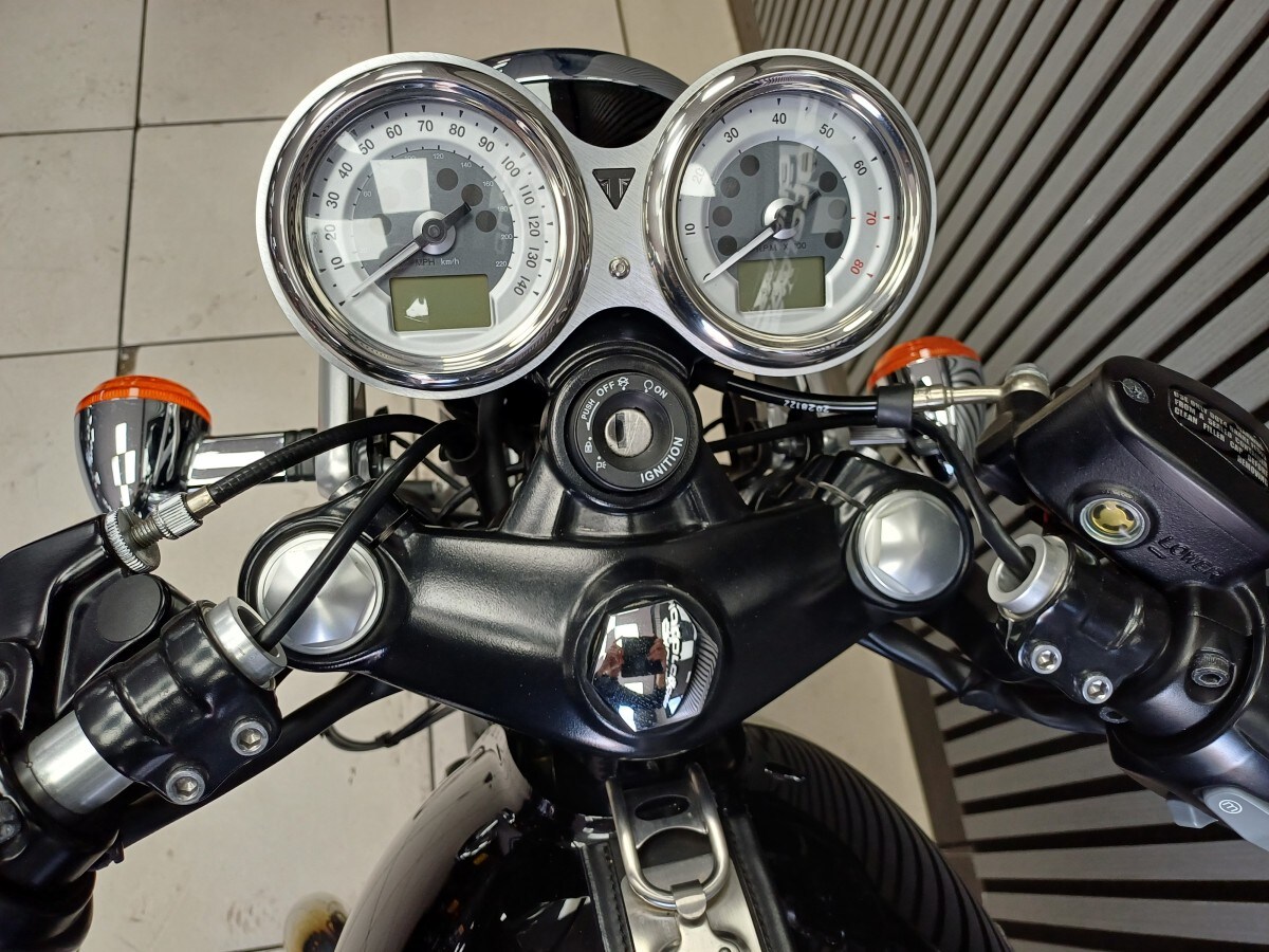 Used Triumph THRUXTON 1200 2020 for sale - 78394984: Photo 15