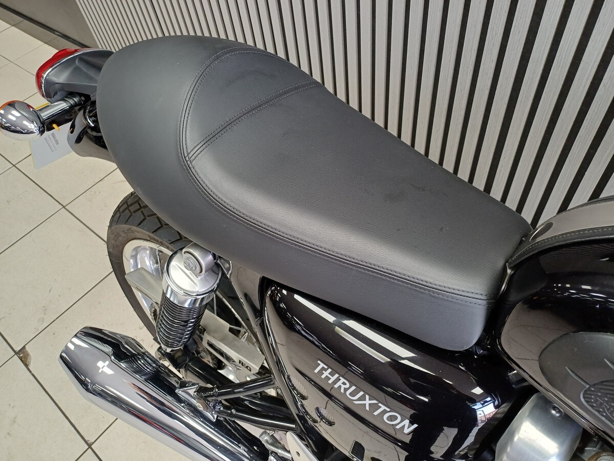 Used Triumph THRUXTON 1200 2020 for sale - 78394984: Photo 16
