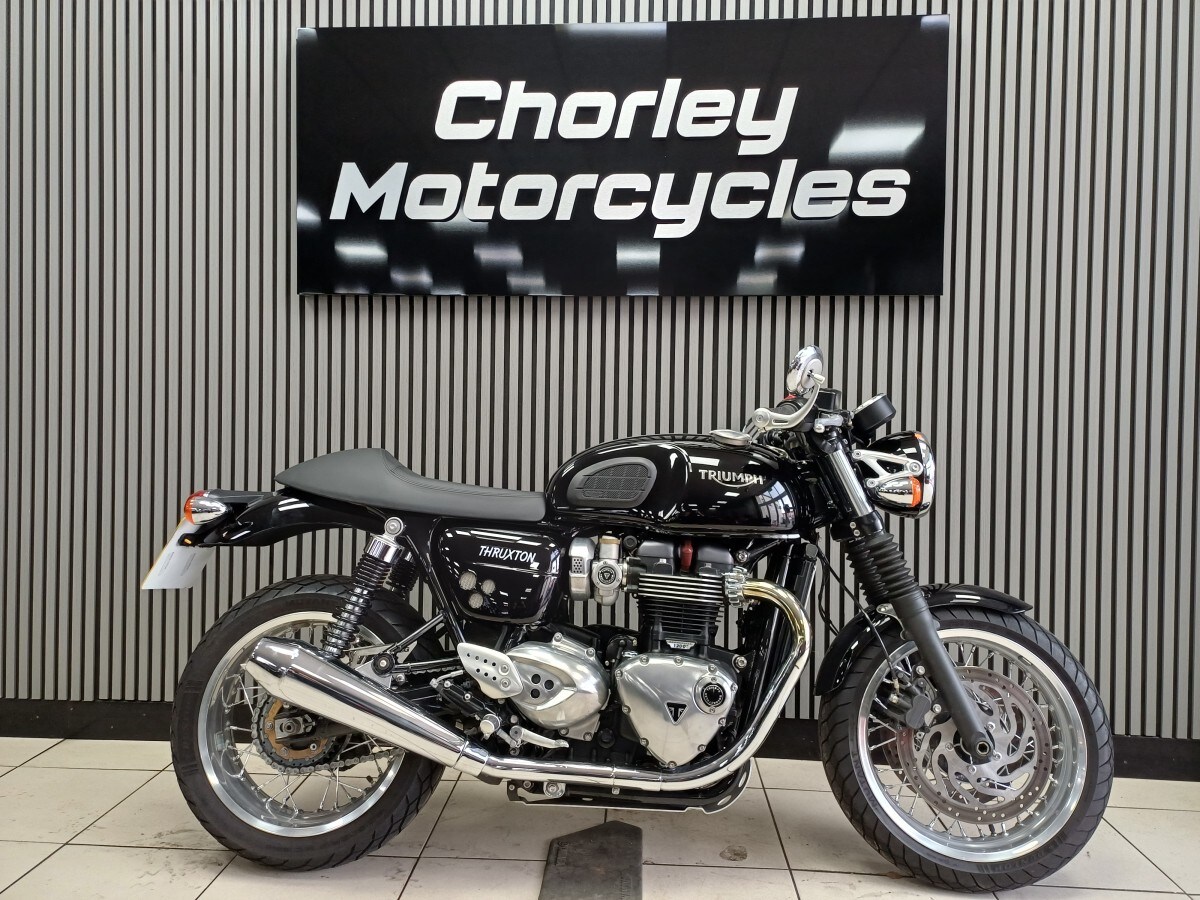 Used Triumph THRUXTON 1200 2020 for sale - 78394984: Photo 2