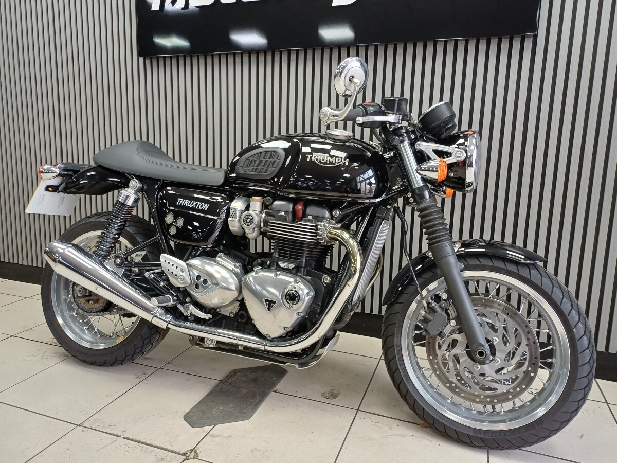 Used Triumph THRUXTON 1200 2020 for sale - 78394984: Photo 4