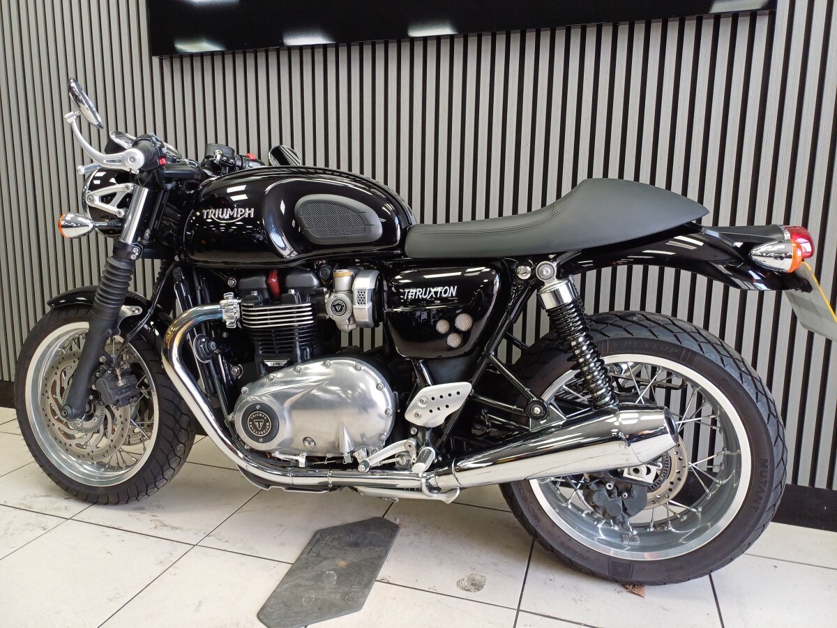 Used Triumph THRUXTON 1200 2020 for sale - 78394984: Photo 7