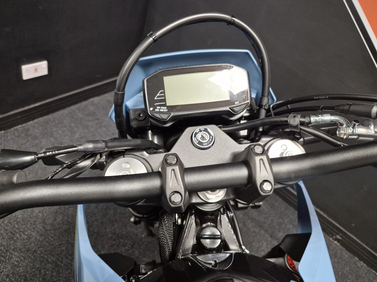 Used Suzuki DRZ4 SM for sale - 78396590: Photo 9