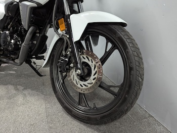 Used Honda CB125F M-M 2022 for sale - bike-78395293: Photo