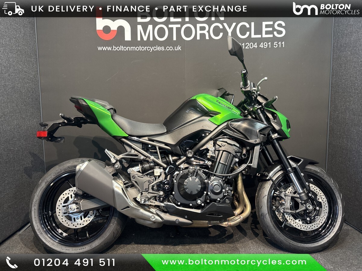 Used Kawasaki Z900 ZR900 for sale - 78393937: Photo 1