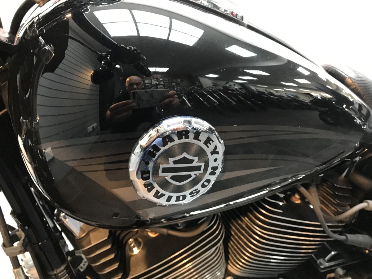 Used Harley-Davidson FXSB BREAKOUT 2017 for sale - 78393141: Photo 9