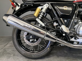 Used Royal Enfield INTERCEPTOR INT 650 E5 2024 for sale - bike-78446117: Photo