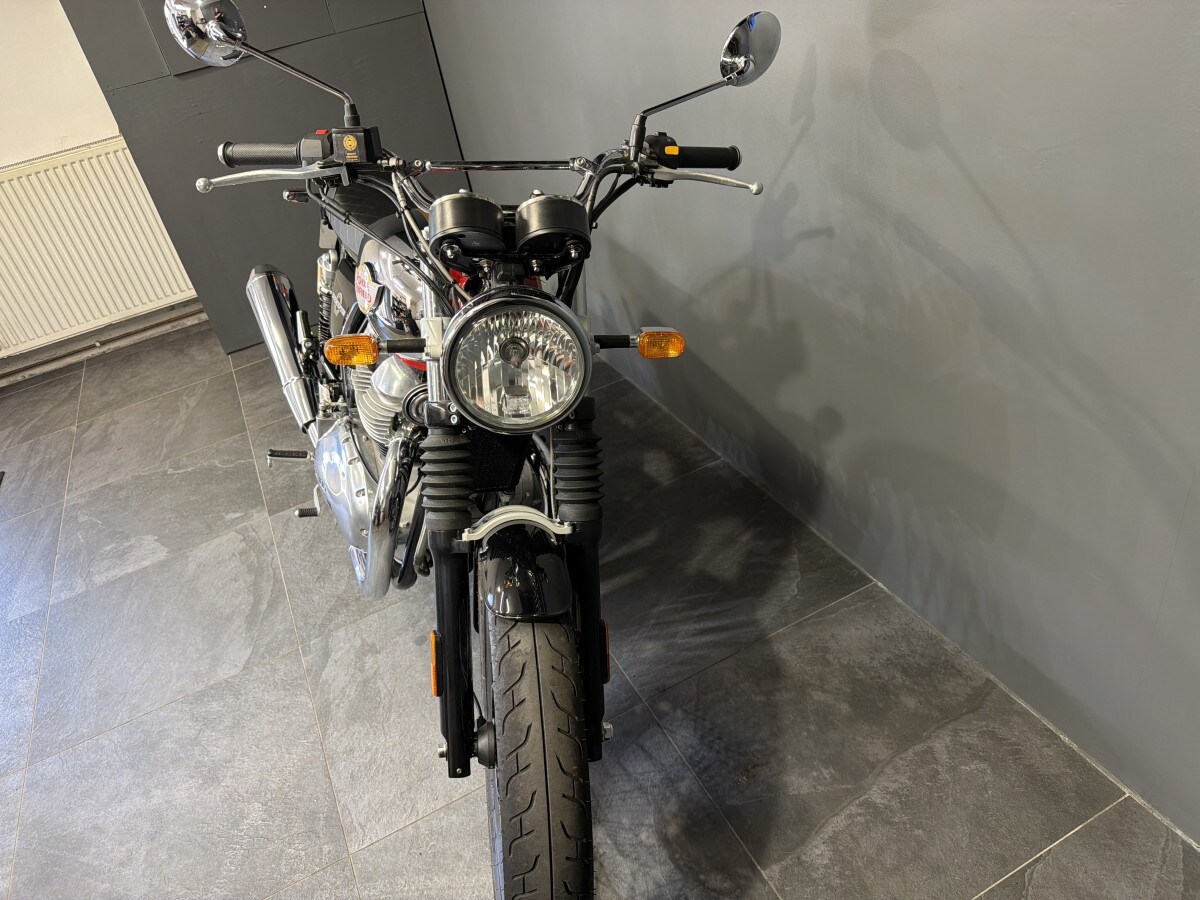 Used Royal Enfield INTERCEPTOR INT 650 E5 2024 for sale - 78446117: Photo 8