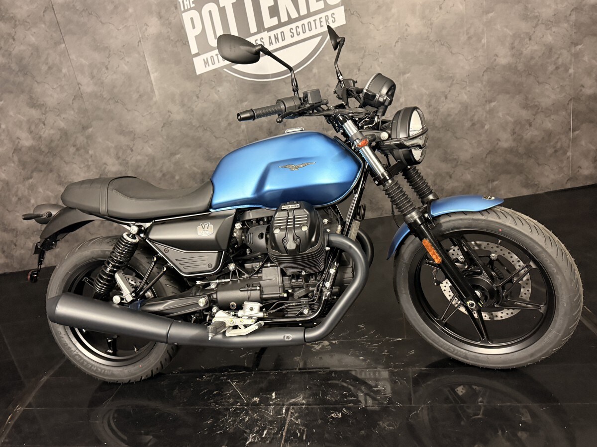Used Moto Guzzi V7 Stone for sale - 78397223: Photo 3