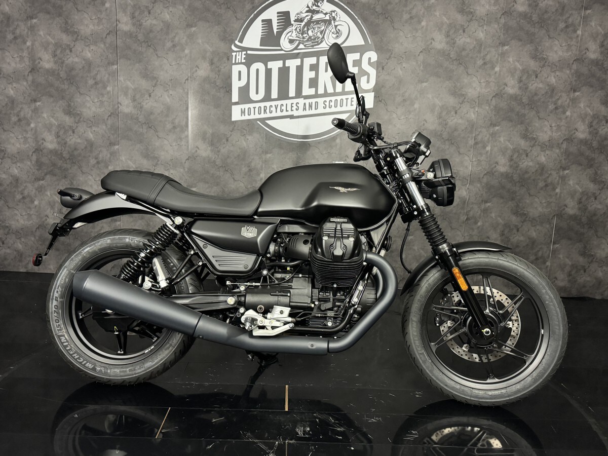 Used Moto Guzzi V7 Stone for sale - 78397223: Photo 9