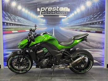 Used Kawasaki Z1000 2017 for sale - bike-79750255: Photo