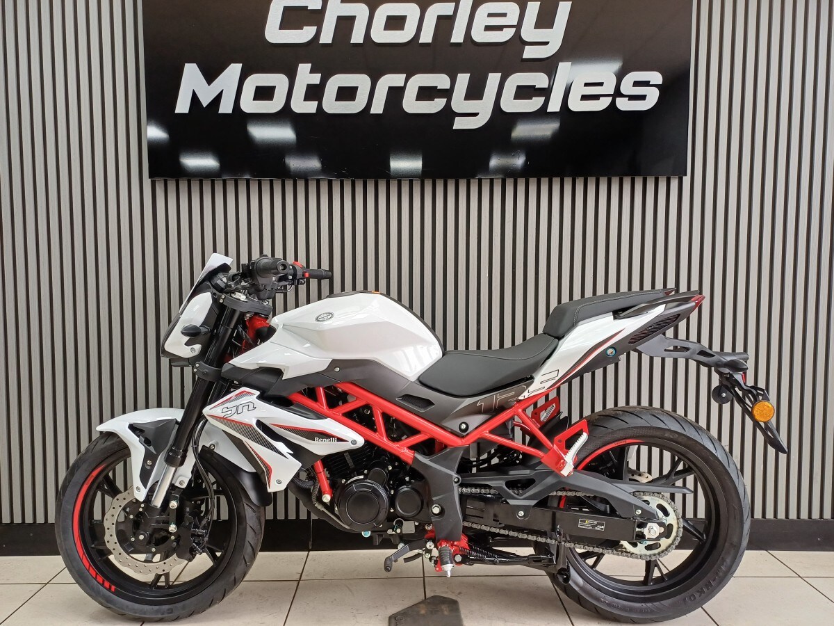 Used Benelli BN125 for sale - 78395359: Photo 2