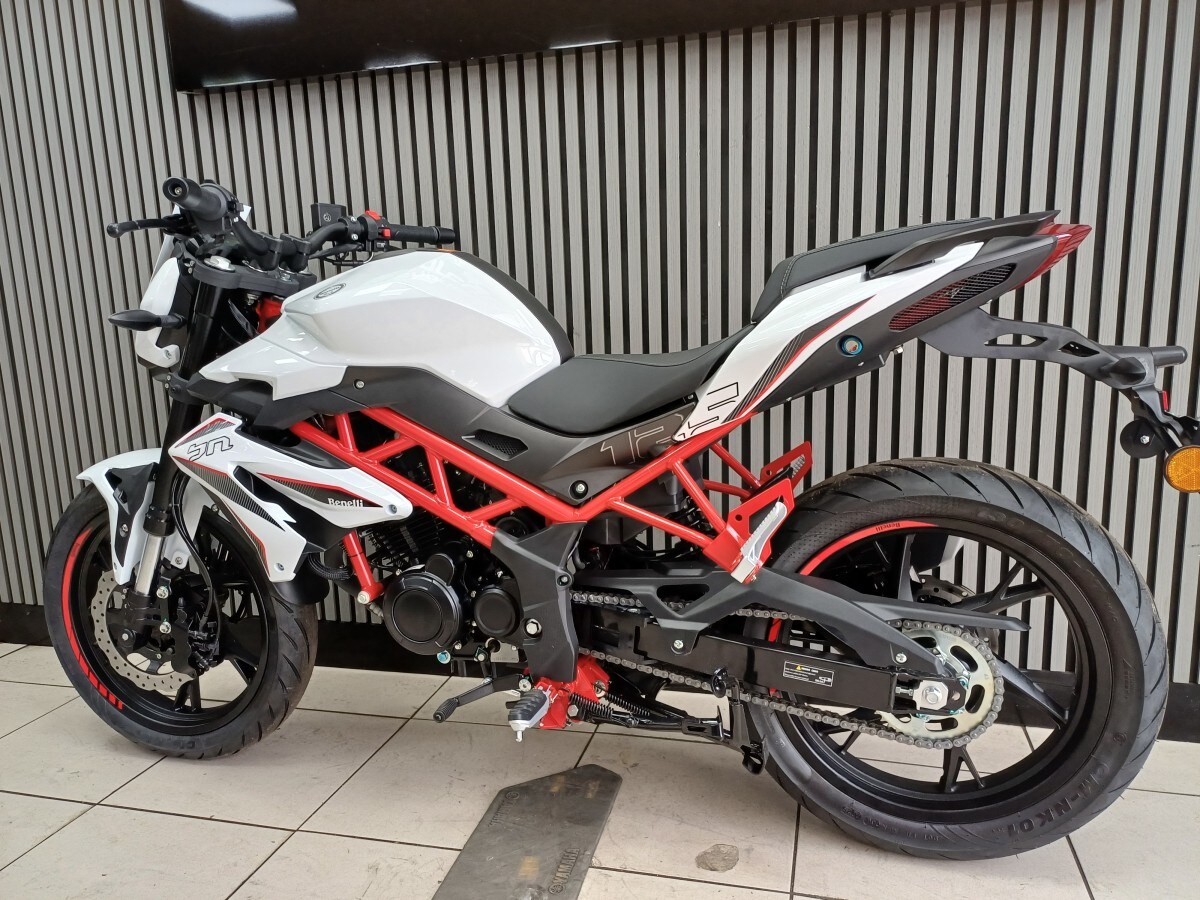 Used Benelli BN125 for sale - 78395359: Photo 4
