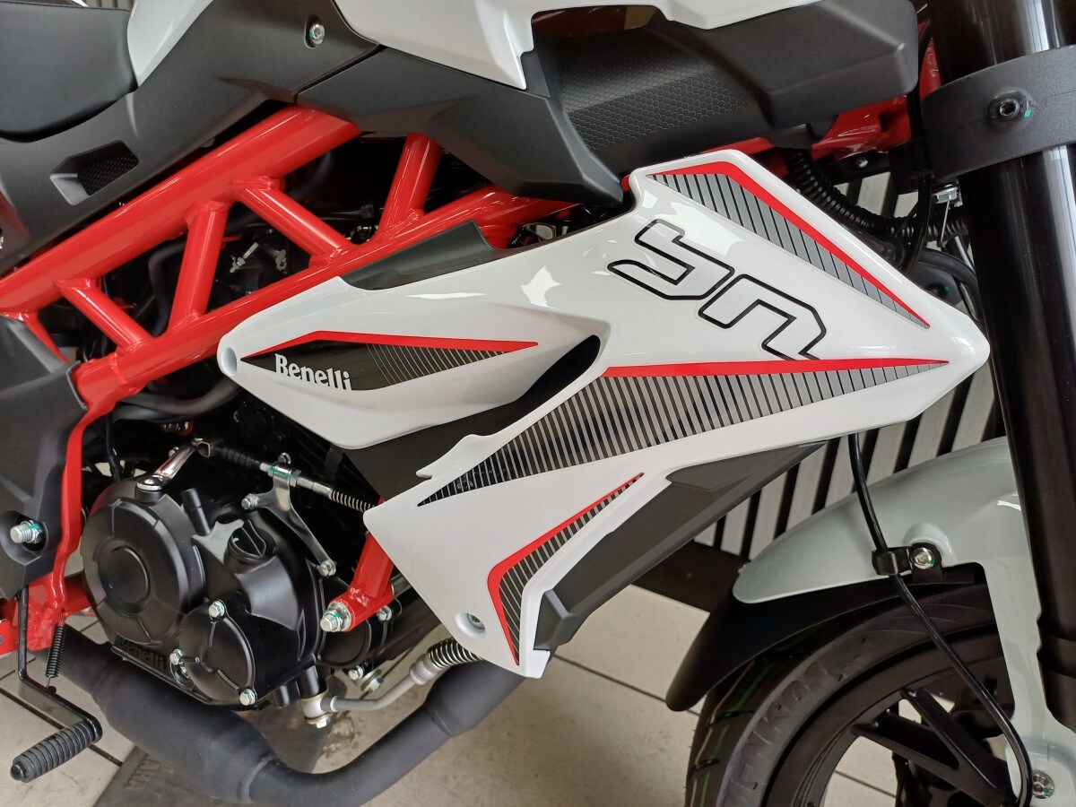Used Benelli BN125 for sale - 78395359: Photo 9