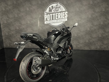 Used Kawasaki Ninja 1100SX SE undefined for sale - bike-78396067: Photo