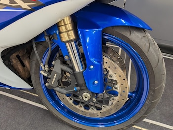 Used Suzuki GSXR 600 2009 for sale - bike-79439532: Photo