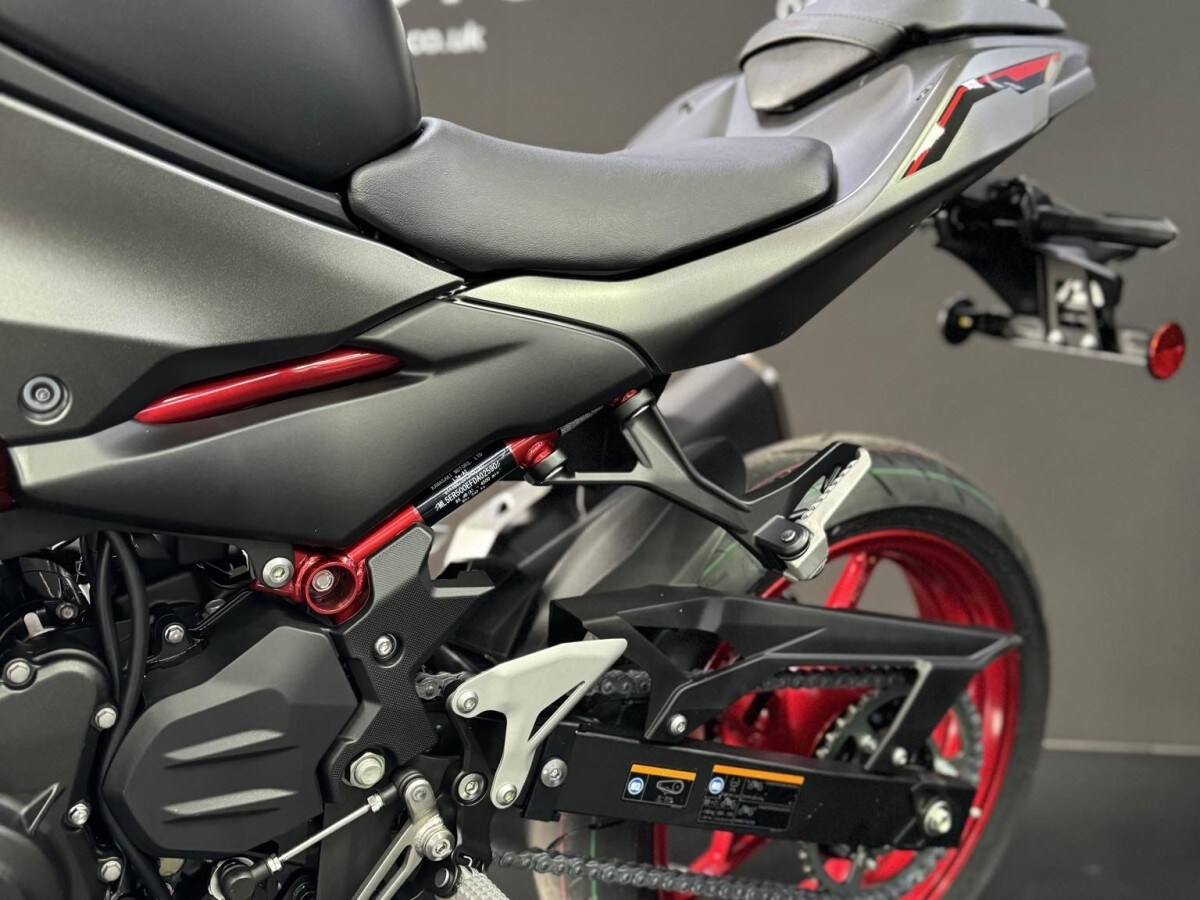 Used Kawasaki Z500 SE ER500FRFAN for sale - 78393901: Photo 14