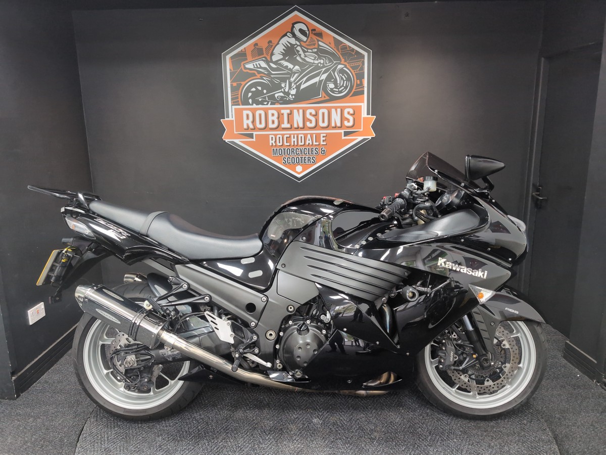 Used Kawasaki ZZR1400 2009 for sale - 78883418: Photo 2