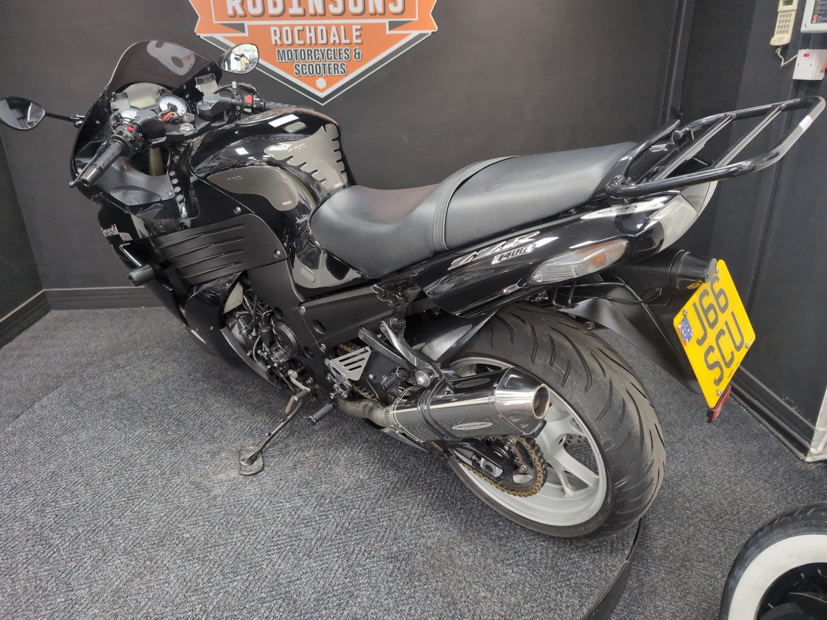 Used Kawasaki ZZR1400 2009 for sale - 78883418: Photo 8