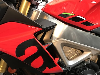 Used Aprilia TUONO V-4 1100 2023 for sale - bike-78396190: Photo