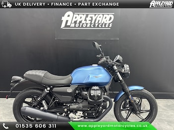 Used Moto Guzzi V7 Stone undefined for sale - bike-78394789: Photo