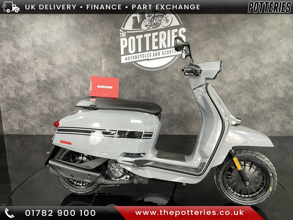 Used Lambretta V125 Flex Fender for sale - 78396948: Photo 3