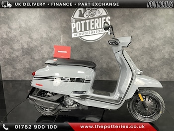 Used Lambretta V125 Flex Fender undefined for sale - bike-78396948: Photo