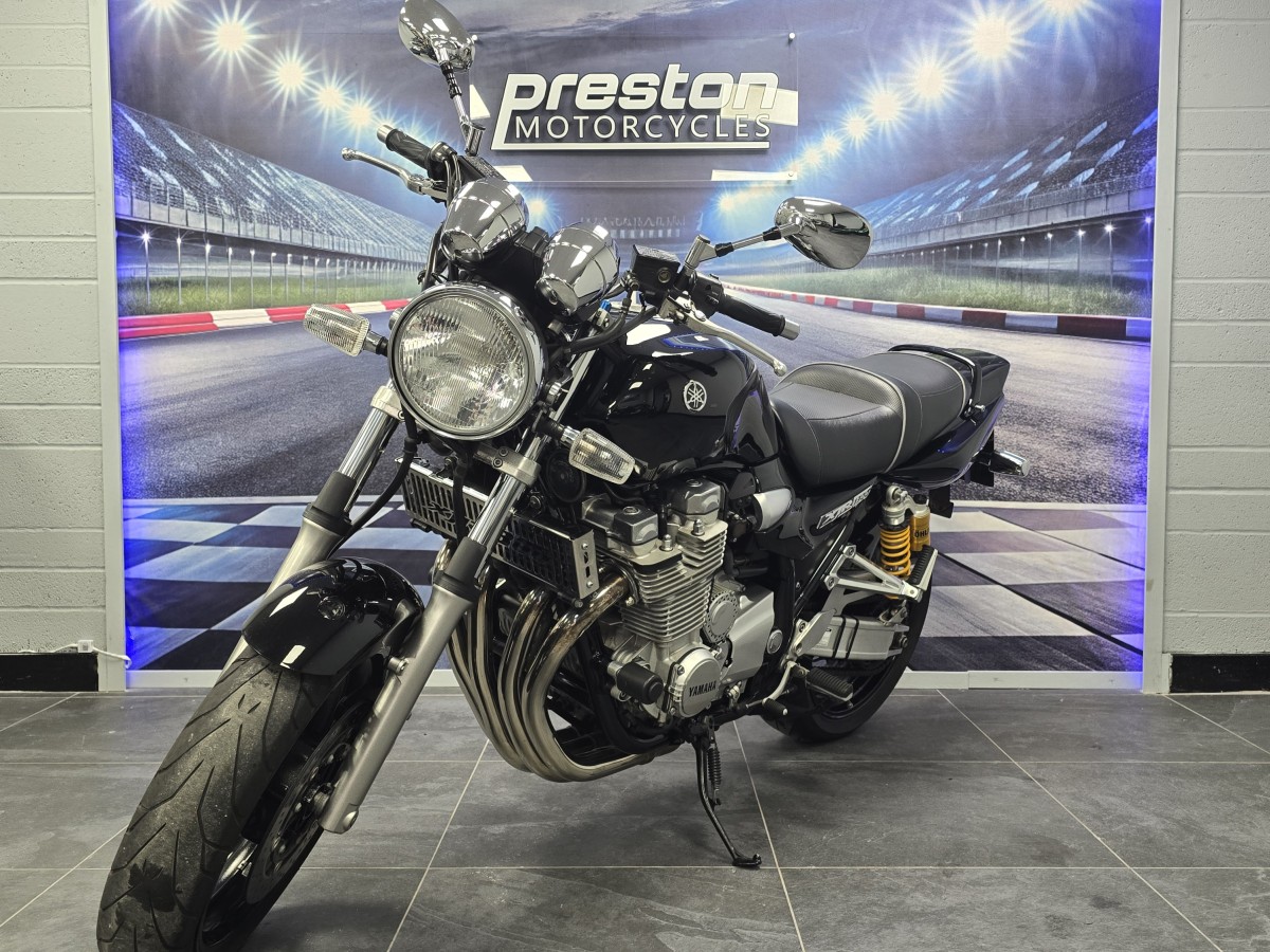 Used Yamaha XJR 1300 2007 for sale - 78446135: Photo 3