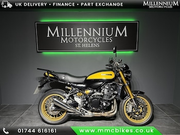 Used Kawasaki ZR 900 NRFNB 2024 for sale - bike-78394420: Photo