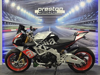 Used Aprilia TUONO V4 1100 FACTORY 2016 for sale - bike-79010986: Photo