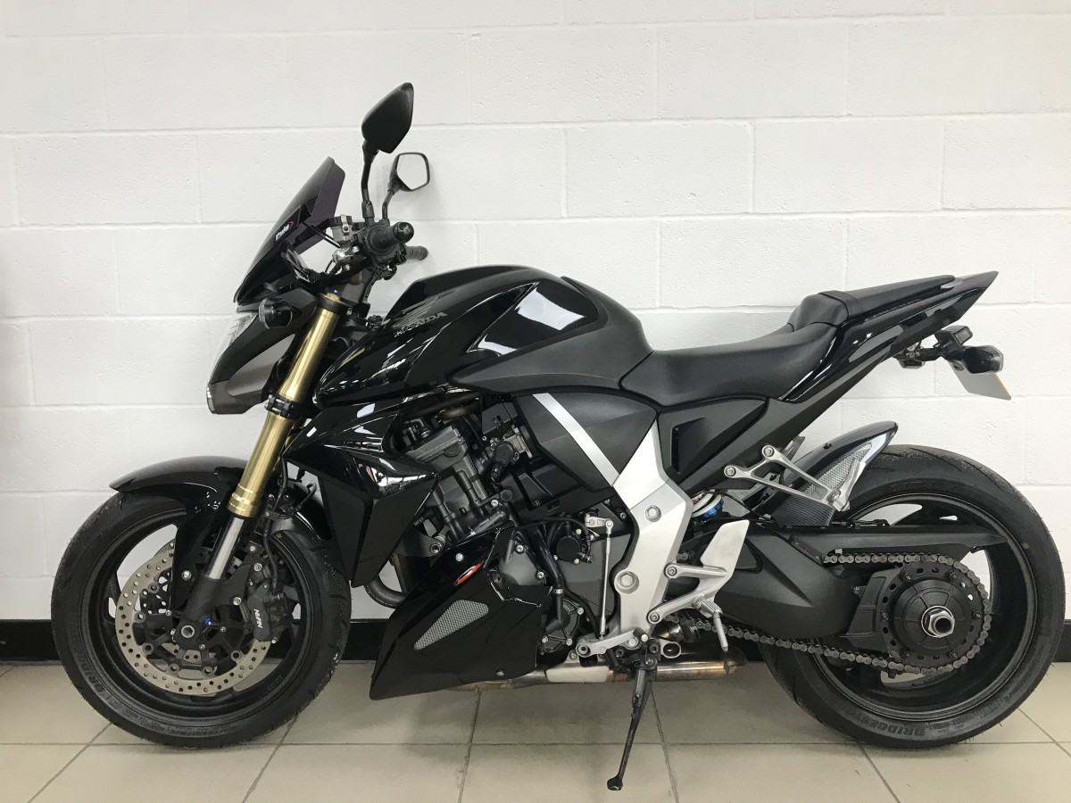 Used Honda CB1000R 2011 for sale - 78776785: Photo 2