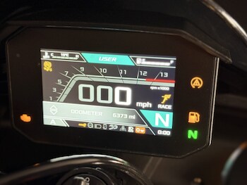 Used Aprilia TUONO V4 1100 FACTORY 2023 for sale - bike-78921182: Photo