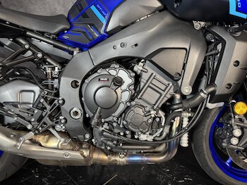 Used Yamaha MT-10 MTN1000 2022 for sale - bike-79353573: Photo