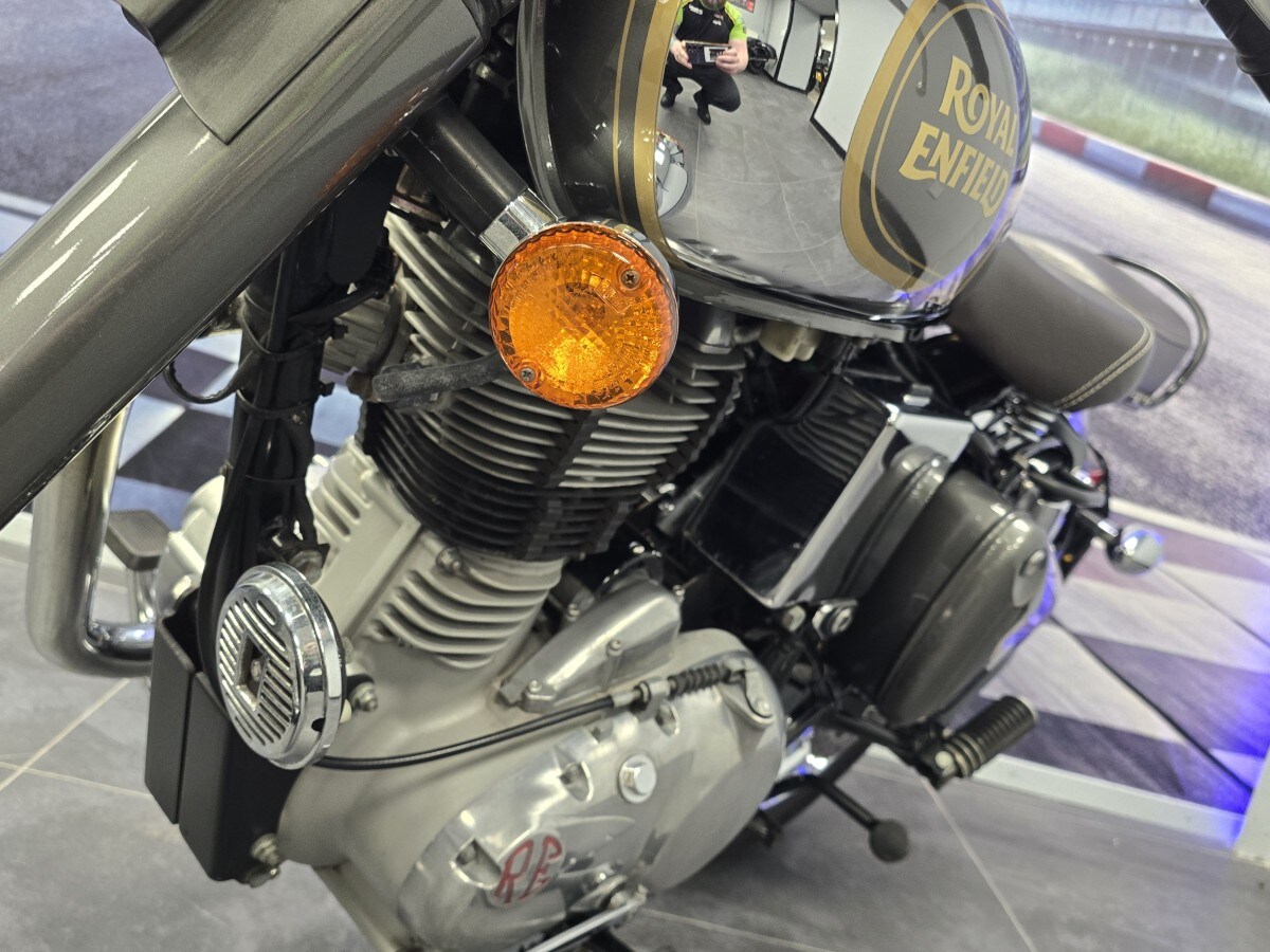 Used Royal Enfield CLASSIC CHROME 2017 for sale - 78394065: Photo 5