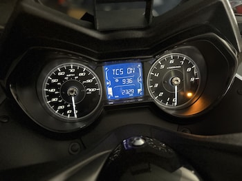 Used Yamaha X-MAX TECH MAX 300 C 2023 for sale - bike-78393957: Photo