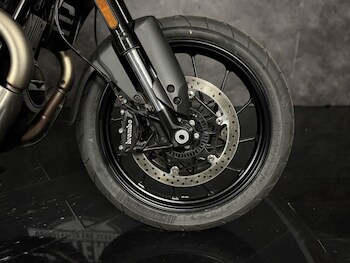 Used Moto Guzzi V85 STRADA 2024 for sale - bike-78397581: Photo