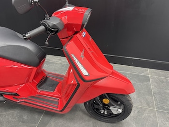 Used Lambretta X125 undefined for sale - bike-78395975: Photo