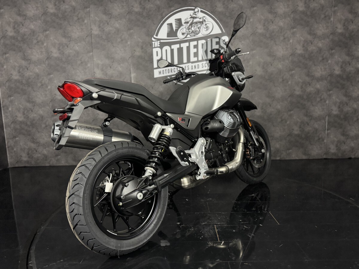 Used Moto Guzzi V85 Strada 850 for sale - 78397239: Photo 4