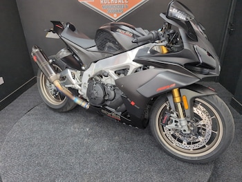 Used Aprilia RSV 4 1100 FACTORY 2019 for sale - bike-78394316: Photo